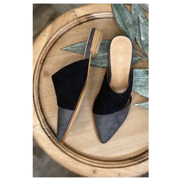 Mi.iM "Epic" Mule - Size 6 - Picture 3 of 7